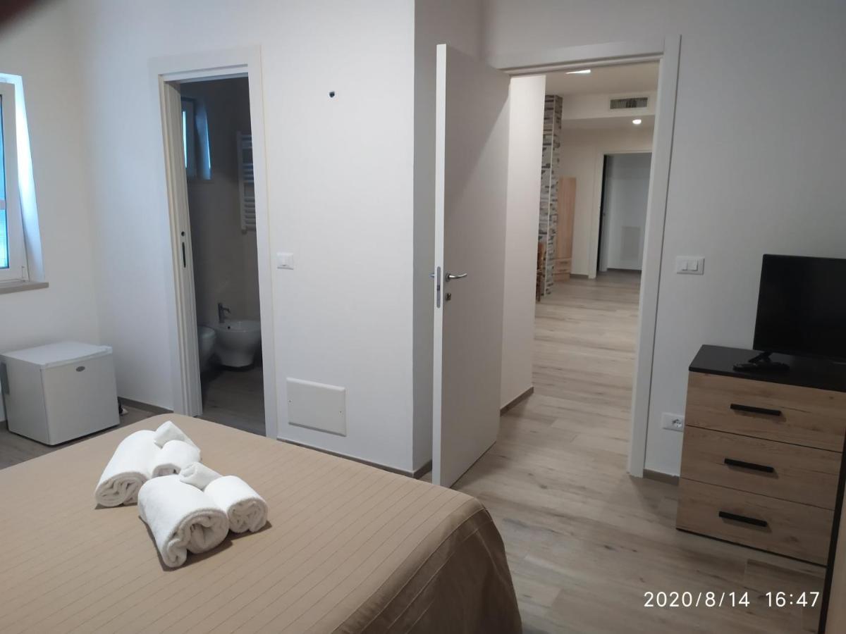 Manolo Case Vacanza Monopoli Bagian luar foto
